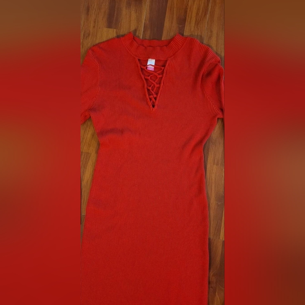 Red ribbed sweater dress. Super stretchy. Size XXL Juniors.